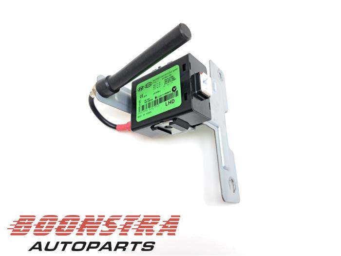 Gebruikte Module keyless vehicle Hyundai i40 CW (VFC) 1.7 CRDi 16V Prijs € 24,95 Margeregeling aangeboden door Boonstra Autoparts