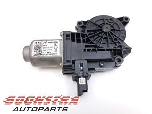 Gebruikte Raammotor Portier Hyundai Ioniq EV 38 kWh Prijs € 58,95 Margeregeling aangeboden door Boonstra Autoparts