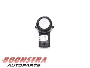 Gebruikte Sensor PDC Volkswagen Golf VII Variant (AUVV) 1.5 TSI Evo BMT 16V Prijs € 24,95 Margeregeling aangeboden door Boonstra Autoparts