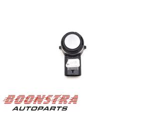 Gebruikte Sensor PDC Volkswagen Golf VII Variant (AUVV) 1.5 TSI Evo BMT 16V Prijs € 24,95 Margeregeling aangeboden door Boonstra Autoparts