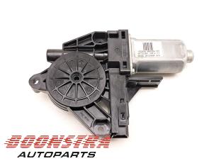 Gebruikte Raammotor Portier Volvo V60 I (FW/GW) 2.0 D3 16V Prijs € 24,95 Margeregeling aangeboden door Boonstra Autoparts