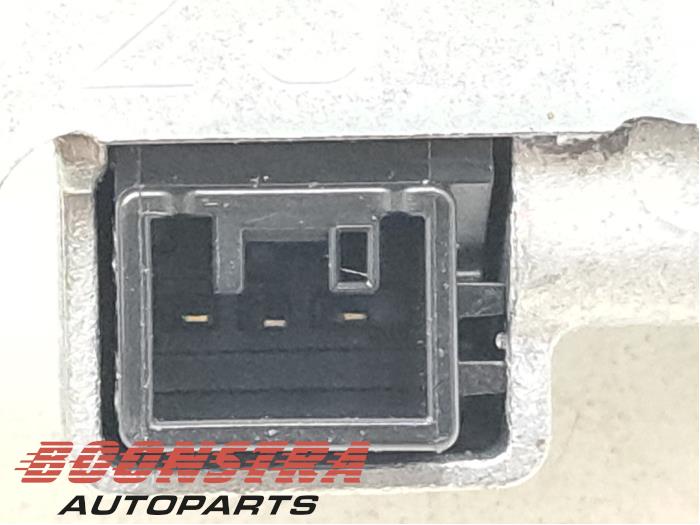 Ruitenwissermotor achter van een Honda Civic (FK6/7/8/9) 2.0i Type R VTEC Turbo 16V 2019