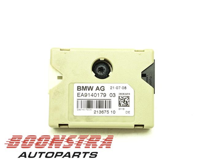 BMW 7 Series F01/F02 (2008-2015) Bootlid Antenna Amplifier 9140179 21654032