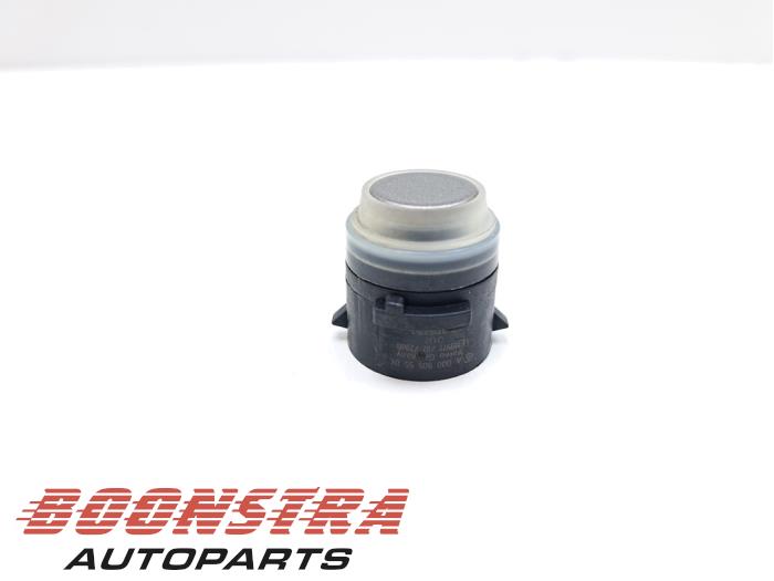 PDC Sensor van een Mercedes-Benz A (177.0) 1.3 A-200 Turbo 16V 2019
