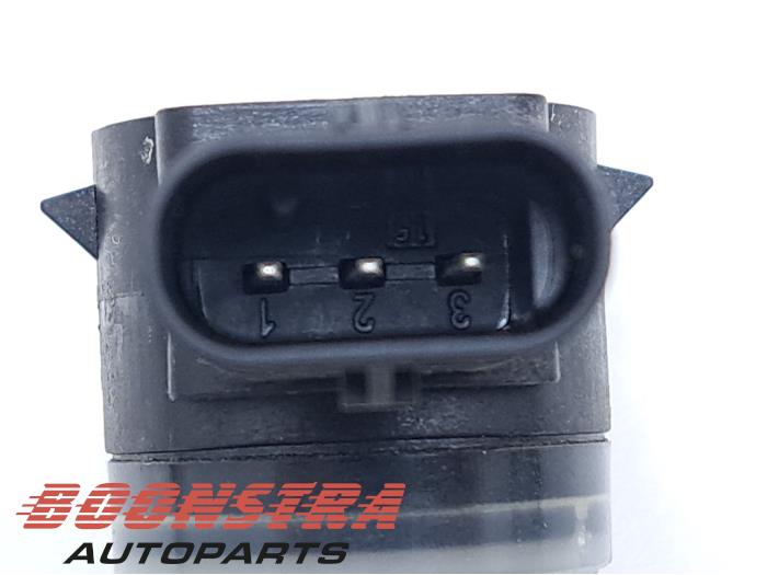 PDC Sensor van een Mercedes-Benz A (177.0) 1.3 A-200 Turbo 16V 2019