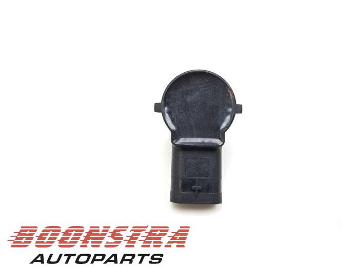 PDC Sensor van een Mercedes-Benz A (177.0) 1.3 A-200 Turbo 16V 2019