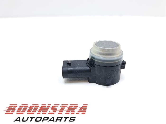 PDC Sensor van een Mercedes-Benz A (177.0) 1.3 A-200 Turbo 16V 2019