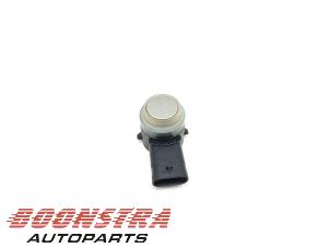 Gebruikte PDC Sensor Mercedes A (177.0) 1.3 A-200 Turbo 16V Prijs € 24,95 Margeregeling aangeboden door Boonstra Autoparts