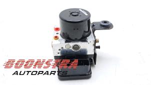 Gebruikte ABS Pomp Opel Combo 2.0 CDTI 16V Prijs € 60,50 Inclusief btw aangeboden door Boonstra Autoparts