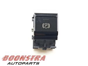 Gebruikte Schakelaar handrem Audi E-tron (GEN) 55 quattro Prijs € 24,95 Margeregeling aangeboden door Boonstra Autoparts