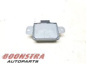 Gebruikte Spanningsregelaar Ford Transit Custom 2.0 TDCi 16V Eco Blue 170 Prijs € 30,19 Inclusief btw aangeboden door Boonstra Autoparts