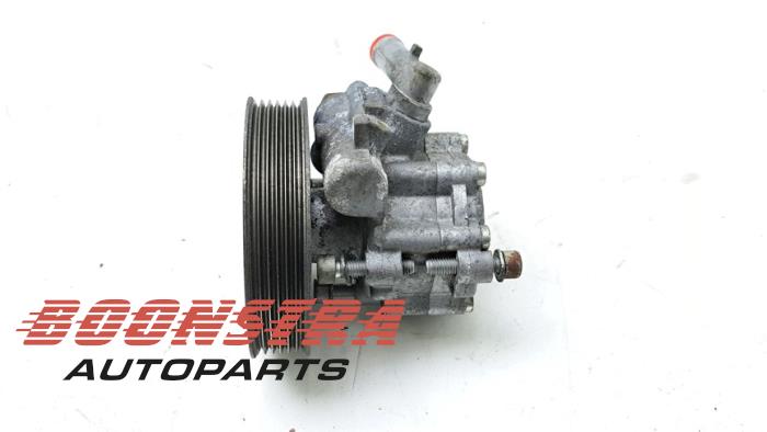 Gebruikte Servopomp Opel Combo 2.0 CDTI 16V Prijs € 60,44 Inclusief btw aangeboden door Boonstra Autoparts