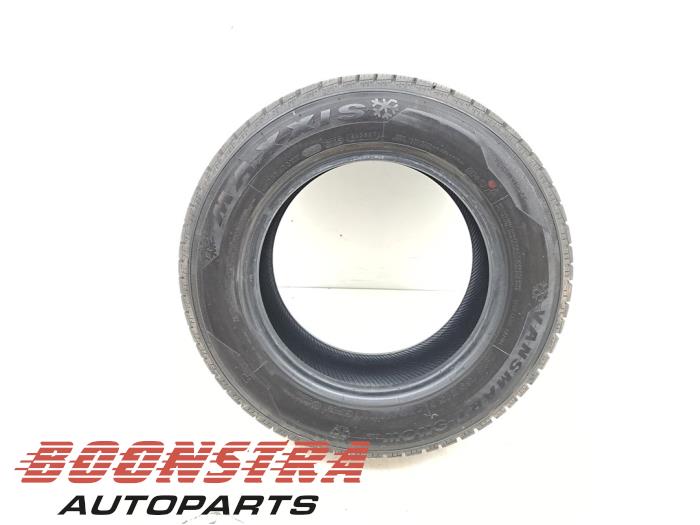 MAXXIS 205/65 R15 102T (Winter tyre)