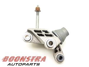 Gebruikte Motorsteun Jaguar I-Pace EV400 AWD Prijs € 64,95 Margeregeling aangeboden door Boonstra Autoparts