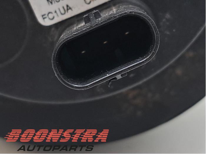 Waterpomp van een Jaguar I-Pace EV400 AWD 2019