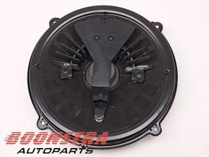 Gebruikte Subwoofer Chevrolet Corvette (C6) 6.0 V8 Prijs € 128,95 Margeregeling aangeboden door Boonstra Autoparts