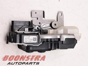 Gebruikte Deurslot Mechaniek 4Deurs links-voor Lynk &amp; Co 01 1.5 PHEV Prijs € 98,95 Margeregeling aangeboden door Boonstra Autoparts