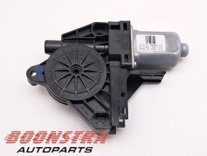 Gebruikte Motor electrisch raam Lynk &amp; Co 01 1.5 PHEV Prijs € 49,95 Margeregeling aangeboden door Boonstra Autoparts
