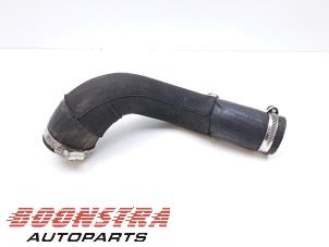 Gebruikte Intercooler Slang Ford Transit Custom 2.0 TDCi 16V Eco Blue 105 Prijs € 30,19 Inclusief btw aangeboden door Boonstra Autoparts