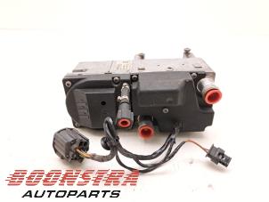 Gebruikte Standkachel Jaguar XF (X260) 3.0 V6 S 24V Prijs € 599,95 Margeregeling aangeboden door Boonstra Autoparts