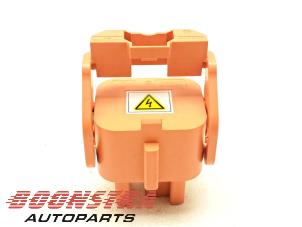 Gebruikte Pyrofuse Volvo S60 III (ZS) 2.0 T8 16V Twin Engine AWD Prijs € 134,95 Margeregeling aangeboden door Boonstra Autoparts