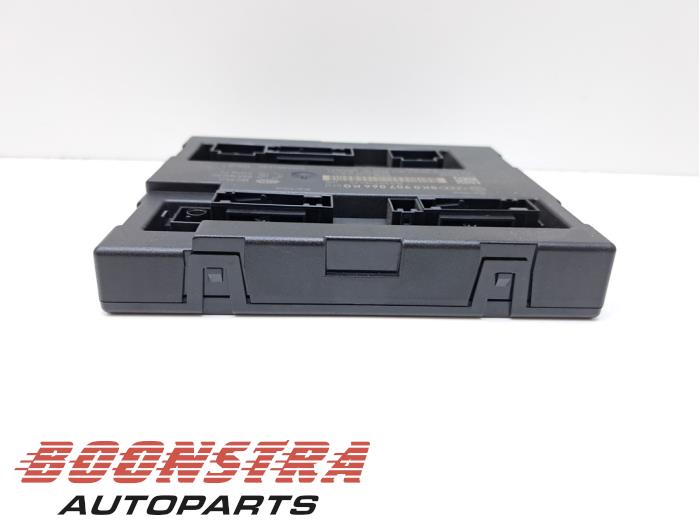 Computer Body Control van een Audi A4 Avant (B8) 2.0 TDI 16V 2015