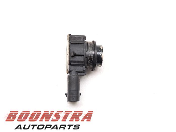 PDC Sensor van een BMW 3 serie (F30) 320d 2.0 16V EfficientDynamicsEdition 2012