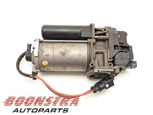 Gebruikte Luchtpomp (Vering) Tesla Model X 100D Prijs € 734,95 Margeregeling aangeboden door Boonstra Autoparts