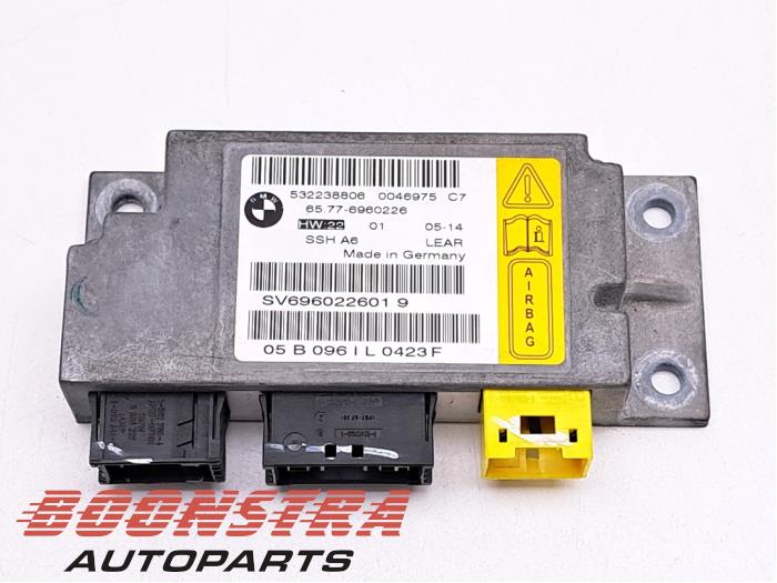 Gebruikte Module (diversen) BMW 7 serie (E65/E66/E67) 750i,Li 4.8 32V Prijs € 24,95 Margeregeling aangeboden door Boonstra Autoparts