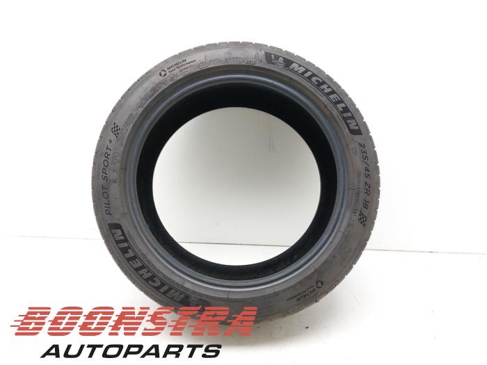 MICHELIN 235/45 R18 98Y (Summer tyre)