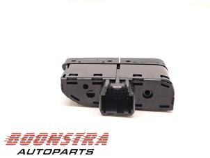 Gebruikte Start/Stop schakelaar Ford Transit Connect (PJ2) 1.5 EcoBlue Prijs € 30,19 Inclusief btw aangeboden door Boonstra Autoparts