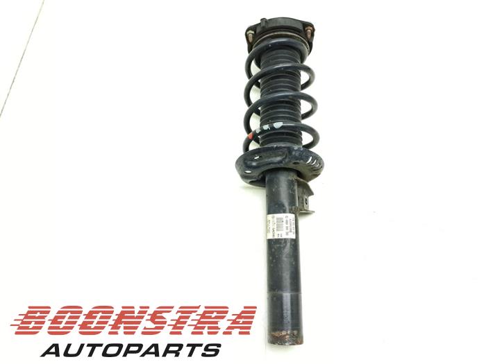 Gebruikte Mac Phersonpoot links-voor Audi A3 Sportback (8PA) 1.4 TFSI 16V Prijs € 24,95 Margeregeling aangeboden door Boonstra Autoparts