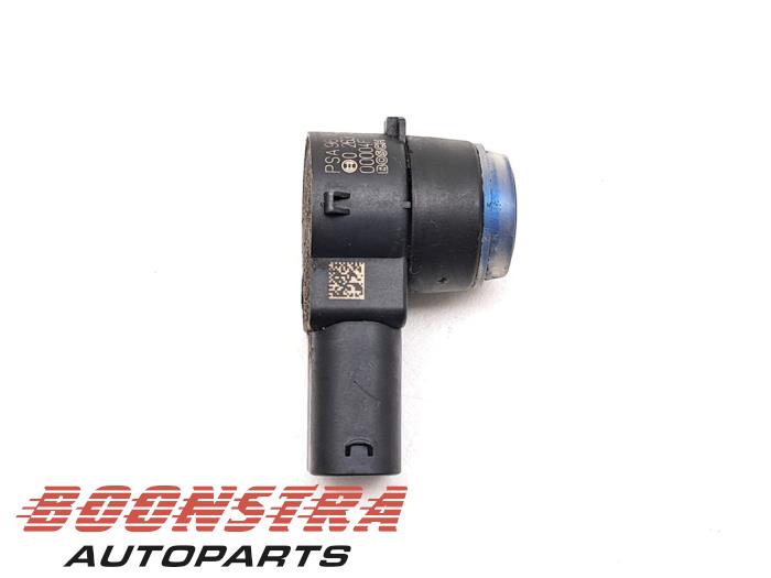 PDC Sensor van een Peugeot 308 (4A/C) 1.6 VTI 16V 2008