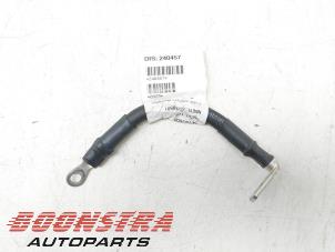 Gebruikte Accu sensor Ferrari 599 GTB/GTO 6.0 V12 48V GTB Prijs € 59,95 Margeregeling aangeboden door Boonstra Autoparts