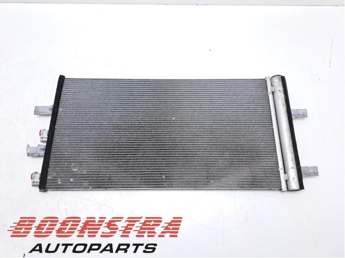 Airco Condensor van een MINI Countryman (F60) 2.0 16V Cooper S 2020