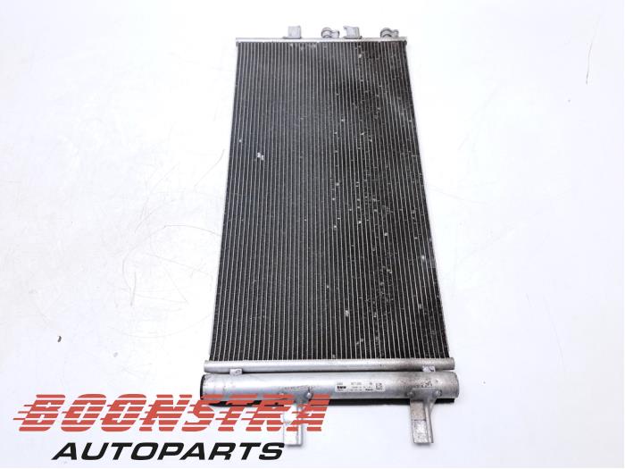 Airco Condensor van een MINI Countryman (F60) 2.0 16V Cooper S 2020