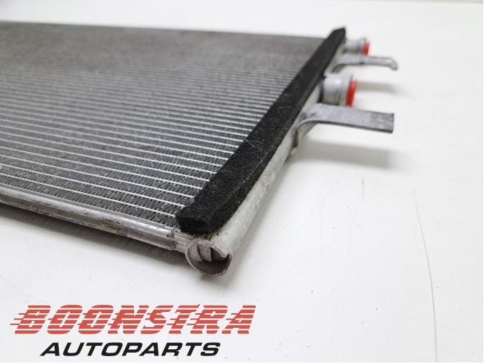 Airco Condensor van een MINI Countryman (F60) 2.0 16V Cooper S 2020