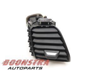 Gebruikte Luchtrooster Dashboard BMW M8 Gran Coupe (F93) 4.4 Competition V8 32V Twin Turbo Prijs € 59,95 Margeregeling aangeboden door Boonstra Autoparts