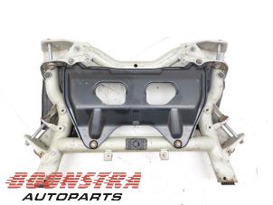 Gebruikte Subframe Mercedes CLS (C218) 350 CDI BlueEfficiency 3.0 V6 24V Prijs € 124,95 Margeregeling aangeboden door Boonstra Autoparts