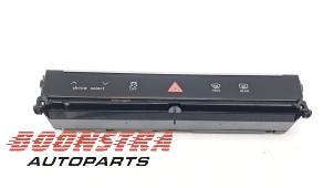 Gebruikte Schakelaar Audi E-tron (GEN) 55 quattro Prijs € 64,95 Margeregeling aangeboden door Boonstra Autoparts