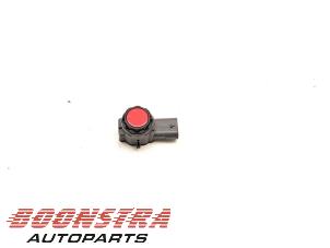 Gebruikte PDC Sensor Mazda CX-30 (DM) 2.0 e-SkyActiv-X 181 16V Prijs € 34,95 Margeregeling aangeboden door Boonstra Autoparts