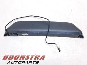 Gebruikte Extra Remlicht midden Volvo S60 III (ZS) 2.0 B4 16V Mild Hybrid Geartronic Prijs € 44,95 Margeregeling aangeboden door Boonstra Autoparts