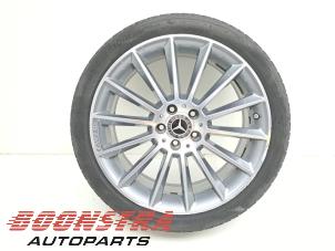 Gebruikte Velg + Band Mercedes A (177.0) 1.3 A-200 Turbo 16V Prijs € 349,95 Margeregeling aangeboden door Boonstra Autoparts