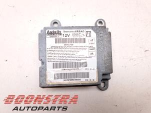 Gebruikte Airbag Module Iveco New Daily V 35C21V, 35S21V, 40C21V, 45C21V, 50C21V Prijs € 145,14 Inclusief btw aangeboden door Boonstra Autoparts