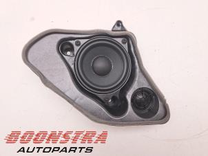 Gebruikte Luidspreker BMW X3 (G01) xDrive 20i 2.0 TwinPower Turbo 16V Prijs € 38,95 Margeregeling aangeboden door Boonstra Autoparts