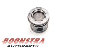 Gebruikte Zuiger Iveco New Daily VI 33S14, 35C14, 35S14 Prijs € 168,13 Inclusief btw aangeboden door Boonstra Autoparts