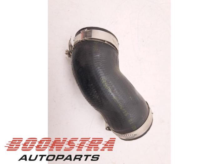 Gebruikte Intercooler Buis Volkswagen Sharan (7N) 2.0 TDI 16V Prijs € 24,95 Margeregeling aangeboden door Boonstra Autoparts