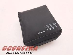 Gebruikte EHBO kit Lamborghini Urus 4.0 V8 Prijs € 29,95 Margeregeling aangeboden door Boonstra Autoparts