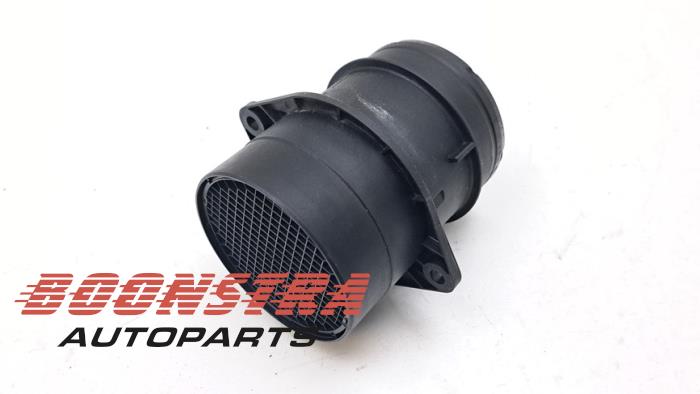 Gebruikte Luchtmassameter Audi A4 Avant (B9) 2.0 TDI 16V Prijs € 24,95 Margeregeling aangeboden door Boonstra Autoparts