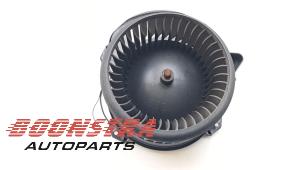 Gebruikte Blower Mercedes CLA (117.3) 2.2 CLA-220 CDI, 220 d 16V Prijs € 29,95 Margeregeling aangeboden door Boonstra Autoparts